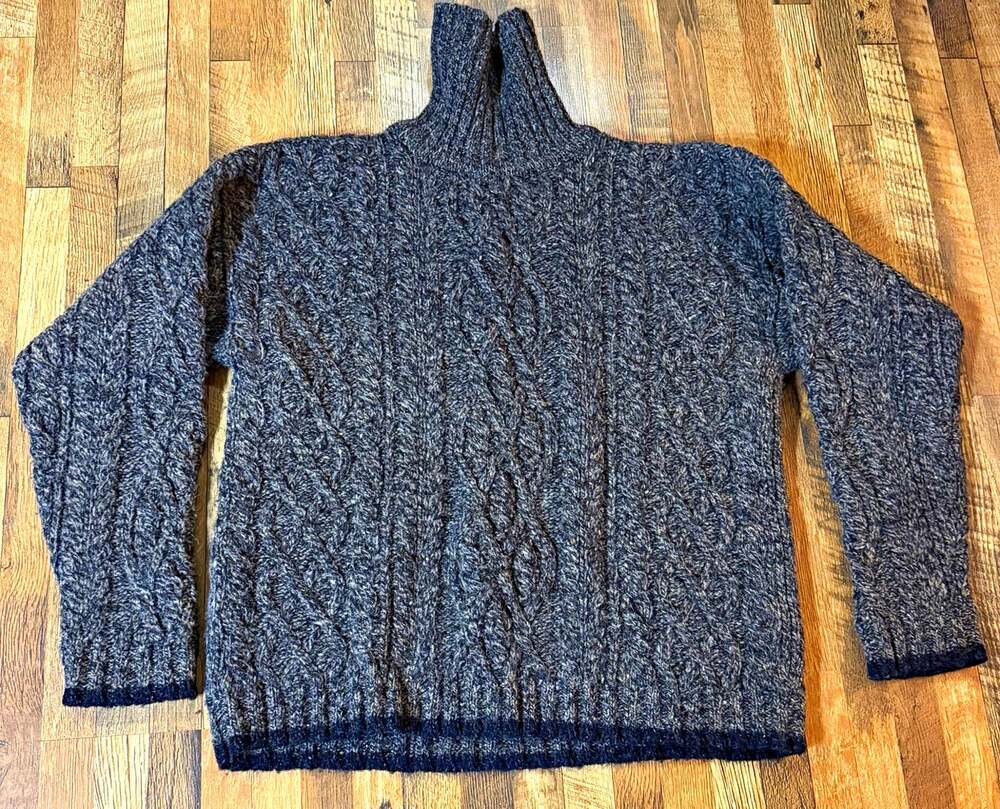 VTG Abercrombie & Fitch Mens S Gray Shetland Wool Cable Knit Turtleneck Sweater